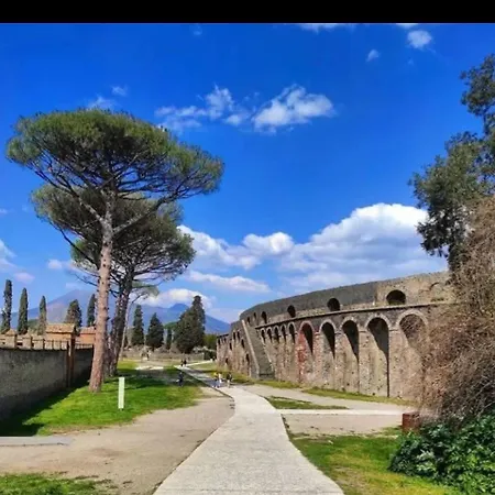 La Corte Delle Vanità 3* Pompéi
